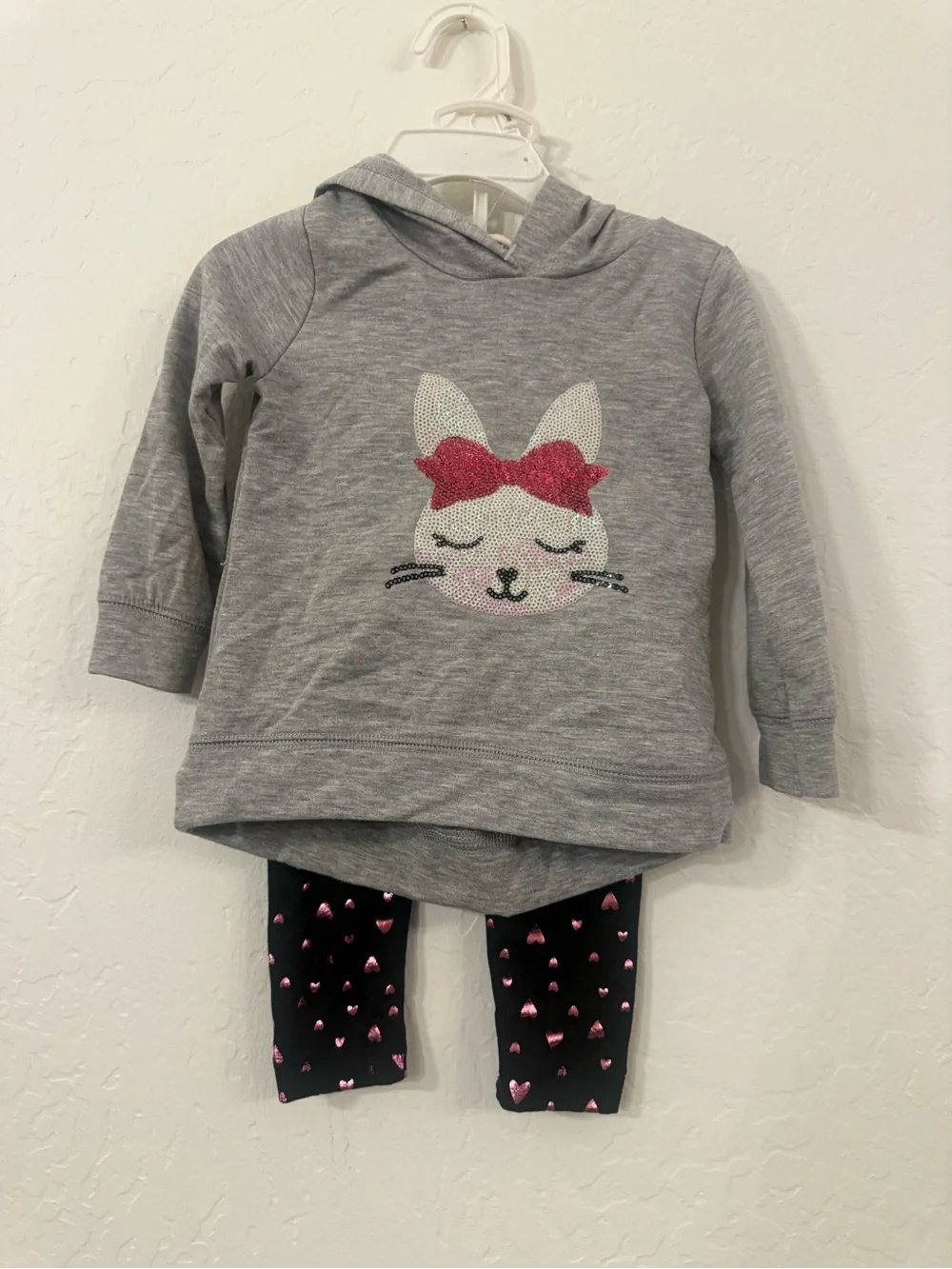 btween Gray Hoodie & Black Heart Leggings Kids Matching Set with Pink Accents